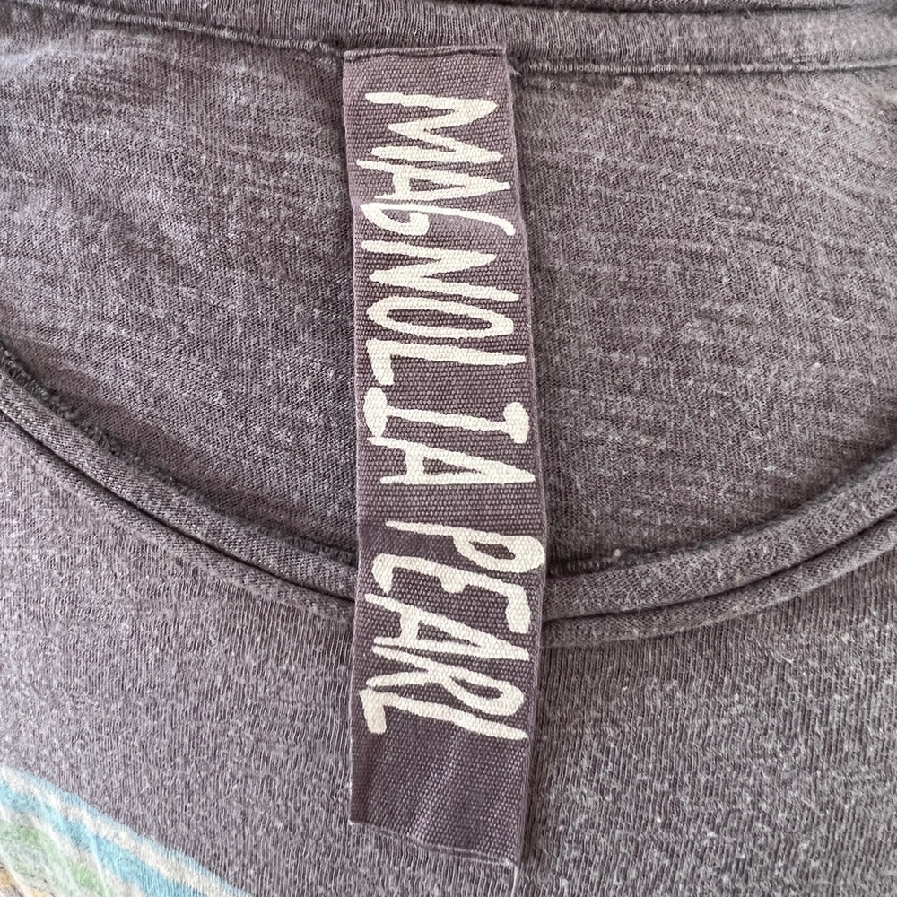 Magnolia Pearl Gray Long Sleeve Tunic - Picture 6 of 6